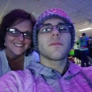 Meet your Posher, Lori